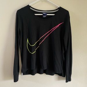 slightly cropped Nike long sleeve tee